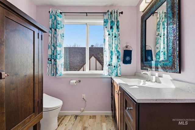 1406 N Harrison Blvd, Boise, ID 83702