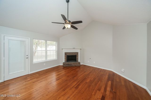 3018 S Caitlynn Circle, S, Horn Lake, MS 38637