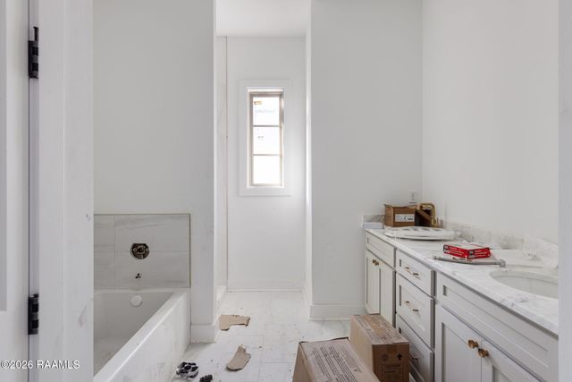 905 Broyles Street 400, Youngsville, LA 70592