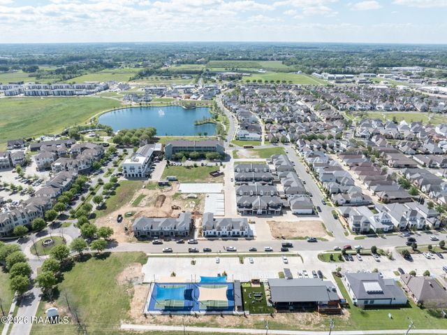 905 Broyles Street 400, Youngsville, LA 70592