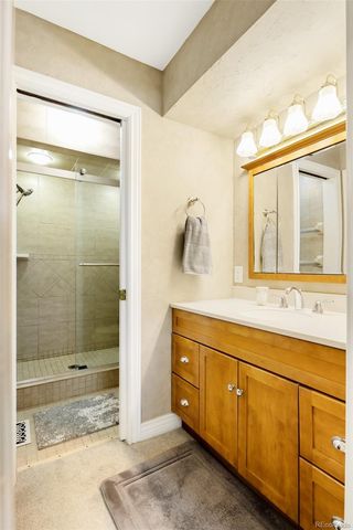 8475 W Fairview Avenue, Littleton, CO 80128