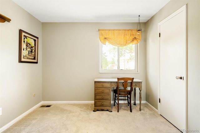 8475 W Fairview Avenue, Littleton, CO 80128