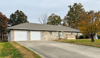 1205 PARKRIDGE DR, Fulton, MO 65251
