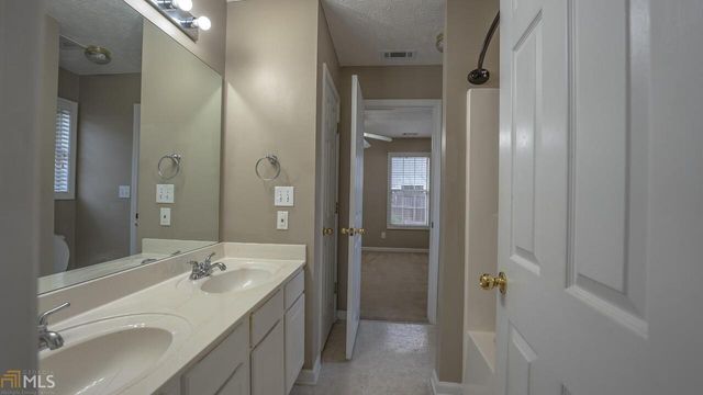 335 Bald Eagle Way, Mcdonough, GA 30253