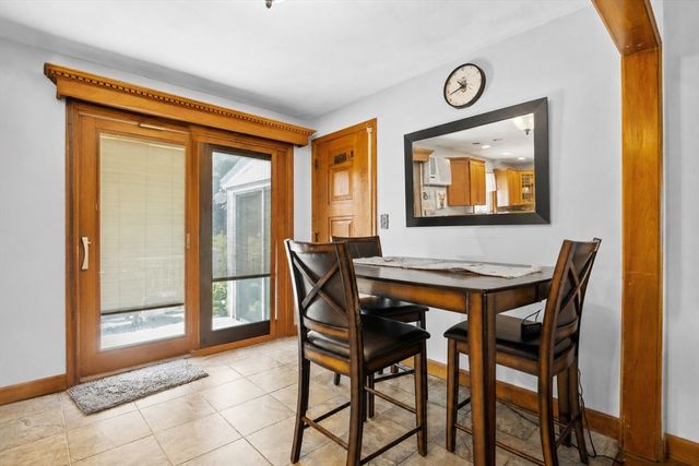 55 Evans St, Somerset, MA 02726