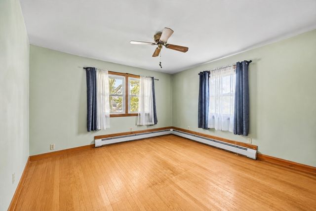 55 Evans St, Somerset, MA 02726