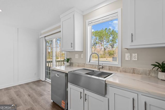 4030 Lake Mayers Road, Baxley, GA 31513