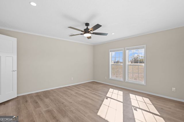 4030 Lake Mayers Road, Baxley, GA 31513