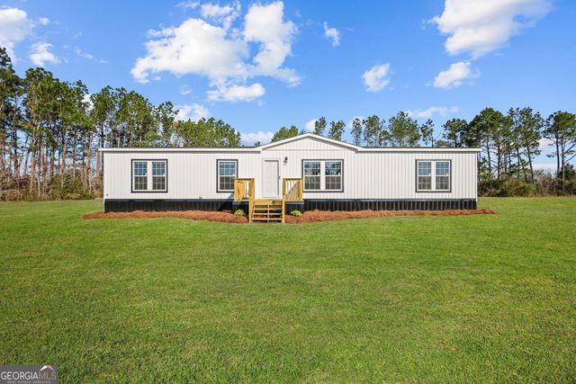 4030 Lake Mayers Road, Baxley, GA 31513