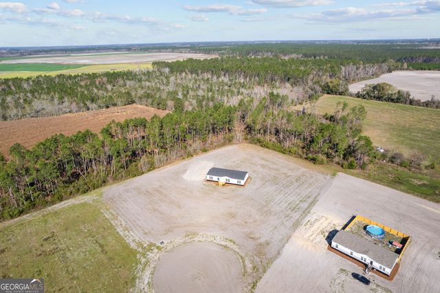 4030 Lake Mayers Road, Baxley, GA 31513