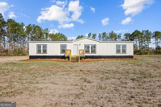 4030 Lake Mayers Road, Baxley, GA 31513