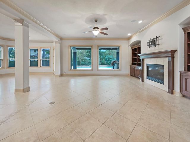 7607 Langley Road, Spring, TX 77389