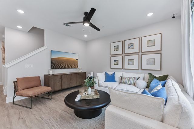 9304 Felix Sparke DR, Austin, TX 78744