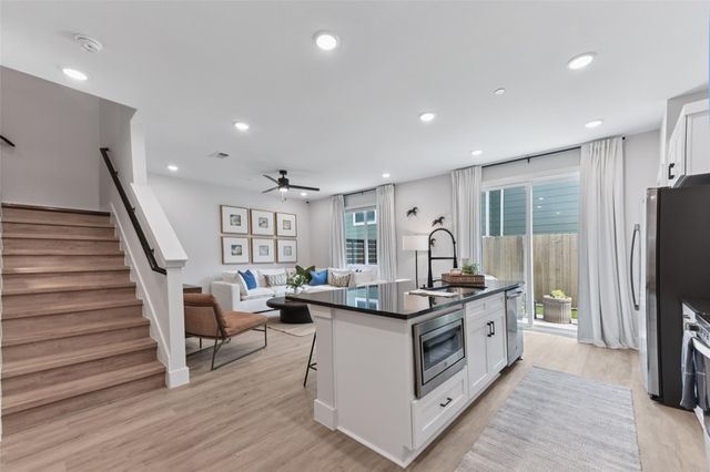 9304 Felix Sparke DR, Austin, TX 78744