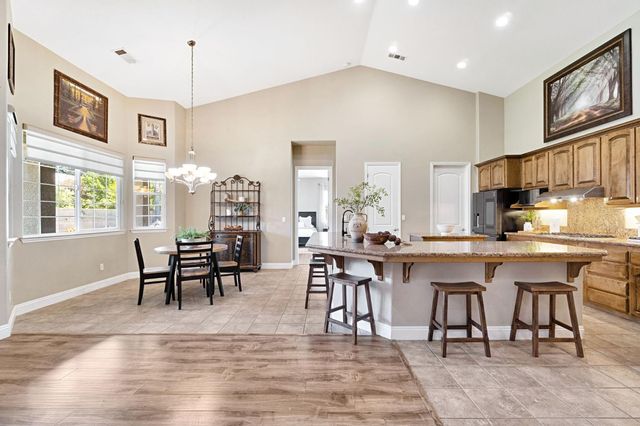 2512 Rodeo Street, Selma, CA 93662