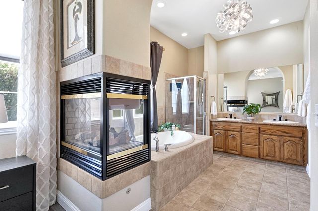 2512 Rodeo Street, Selma, CA 93662