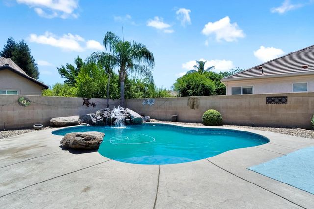 2512 Rodeo Street, Selma, CA 93662