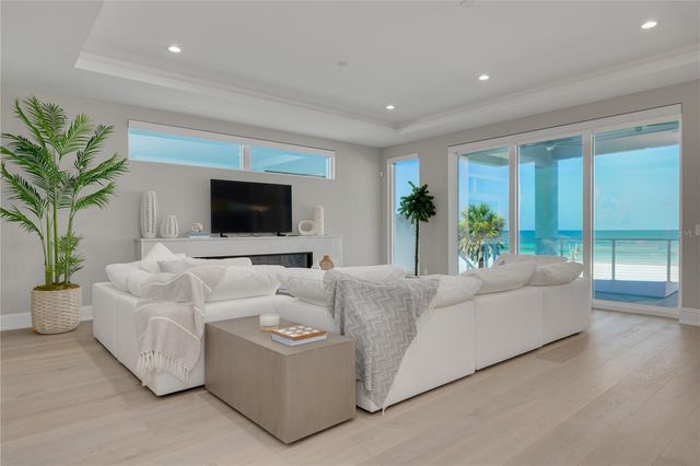 34 GULF BOULEVARD, Indian Rocks Beach, FL 33785