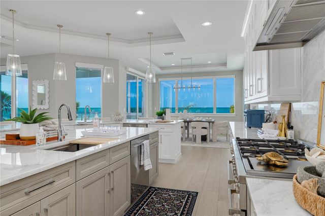 34 GULF BOULEVARD, Indian Rocks Beach, FL 33785