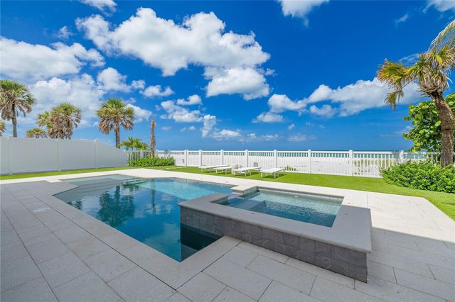 34 GULF BOULEVARD, Indian Rocks Beach, FL 33785