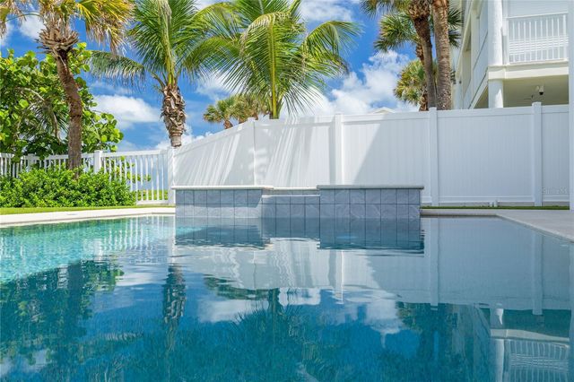 34 GULF BOULEVARD, Indian Rocks Beach, FL 33785