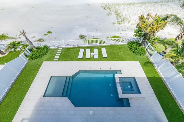34 GULF BOULEVARD, Indian Rocks Beach, FL 33785