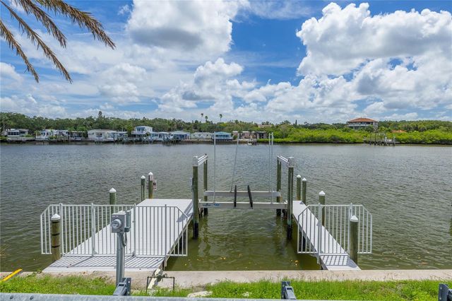 34 GULF BOULEVARD, Indian Rocks Beach, FL 33785