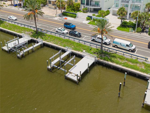 34 GULF BOULEVARD, Indian Rocks Beach, FL 33785
