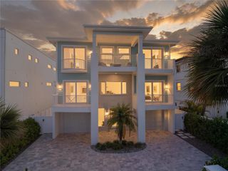 34 GULF BOULEVARD, Indian Rocks Beach, FL 33785
