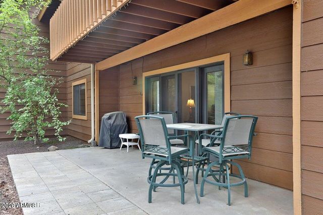 2594 Mustang Circle, Pinetop, AZ 85935