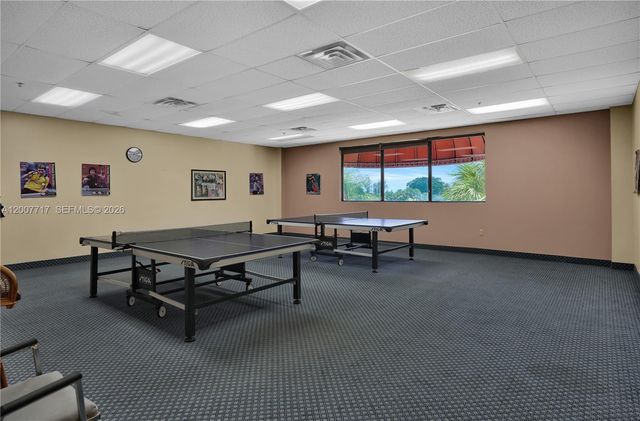 8941 S Hollybrook Blvd 203, Pembroke Pines, FL 33025