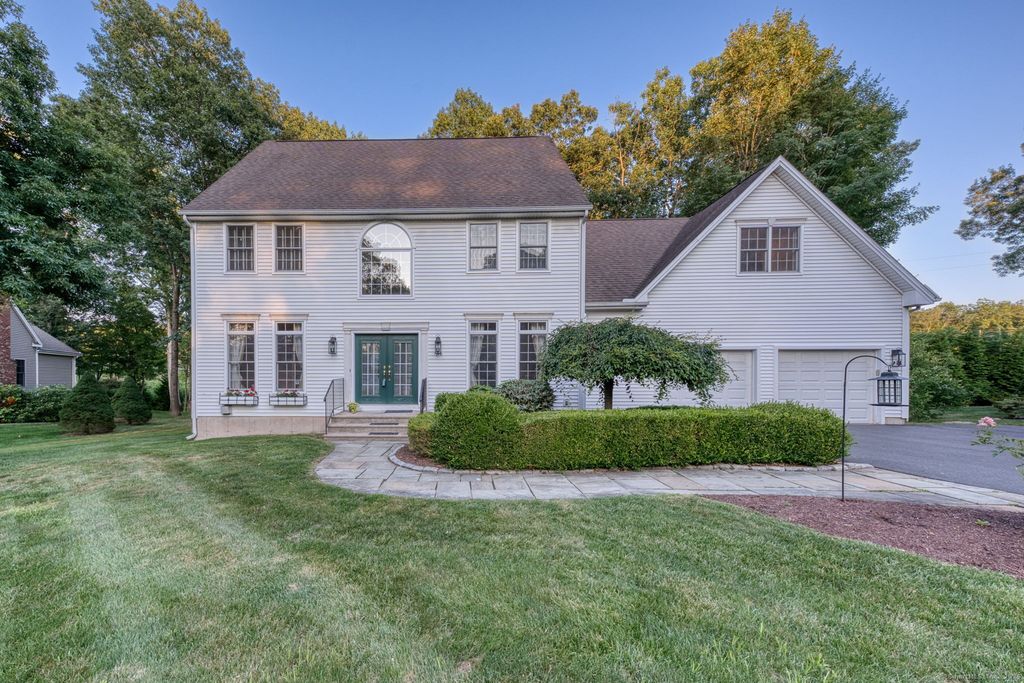 166 Uconn Avenue, Glastonbury, CT 06033