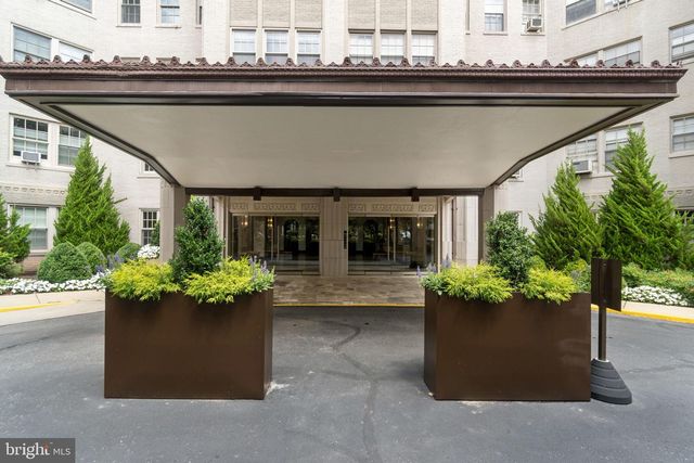 2737 DEVONSHIRE PL NW #503, Washington, DC 20008