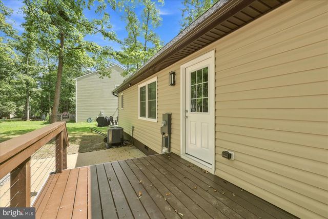 348 YORKTOWN BLVD, Locust Grove, VA 22508