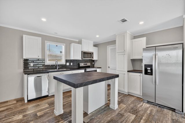 104 4th Street, Graford, TX 76449