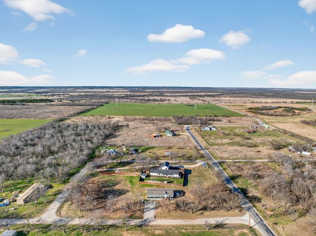 104 4th Street, Graford, TX 76449