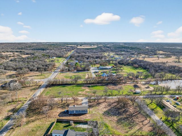 104 4th Street, Graford, TX 76449