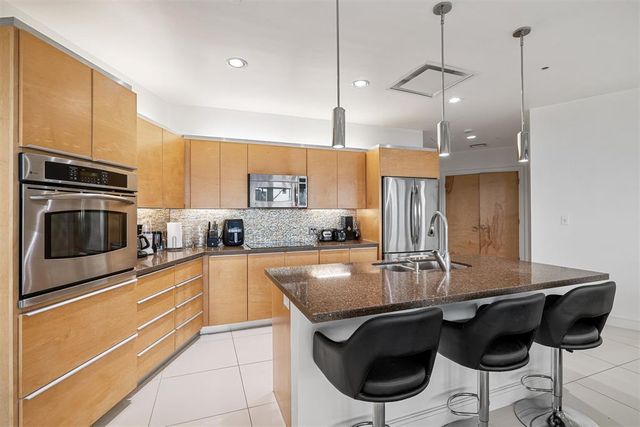 5900 NW Mosteller Drive Drive 102, Oklahoma City, OK 73112