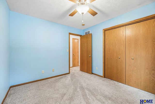 2048 Chloe Lane, Lincoln, NE 68512