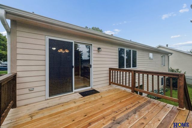 2048 Chloe Lane, Lincoln, NE 68512