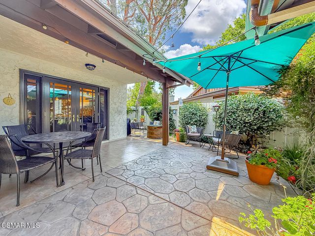 1128 Canterford Circle, Westlake Village, CA 91361