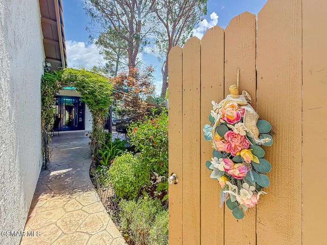 1128 Canterford Circle, Westlake Village, CA 91361
