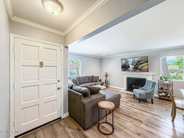1128 Canterford Circle, Westlake Village, CA 91361