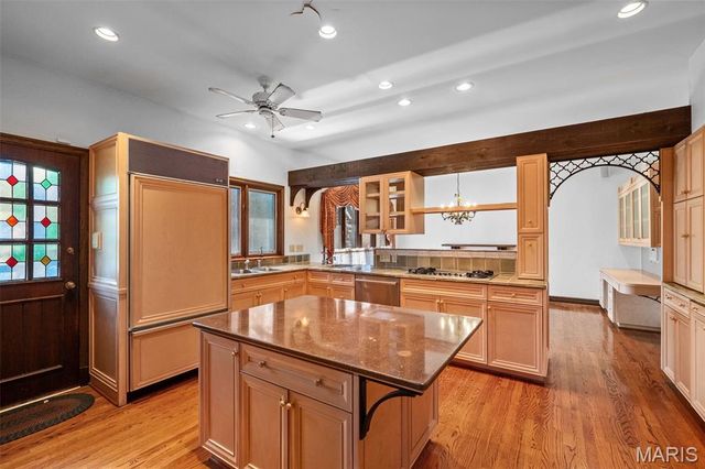 31 Bellerive Country Club Grounds, Town And Country, MO 63141