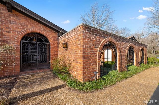 31 Bellerive Country Club Grounds, Town And Country, MO 63141