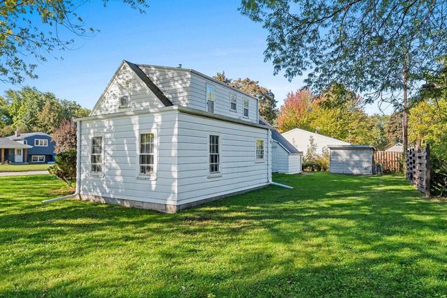 238 BELLE AVENUE, De Pere, WI 54115