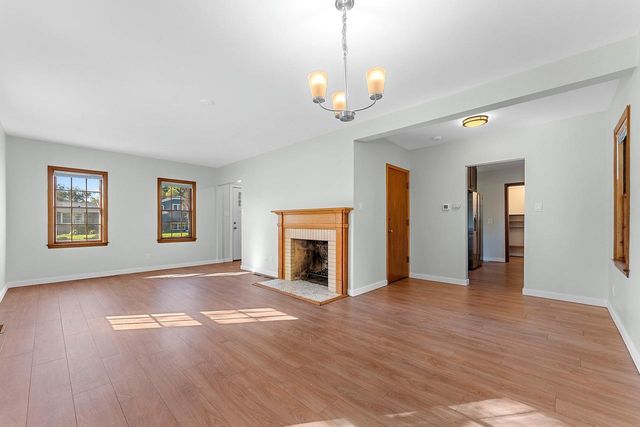238 BELLE AVENUE, De Pere, WI 54115