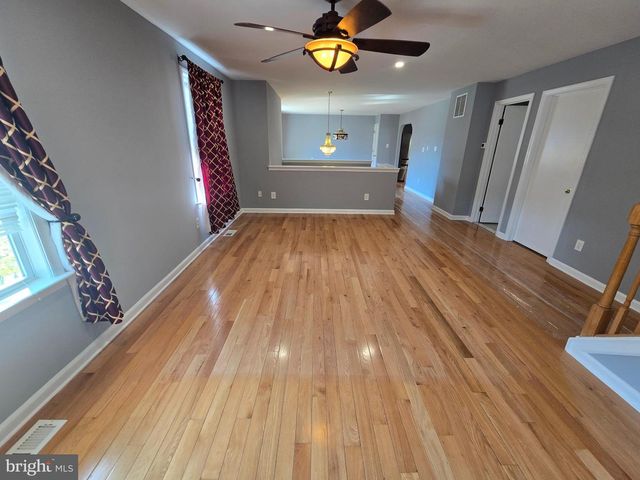 11 HOCKAMICK RD, Cookstown, NJ 08511