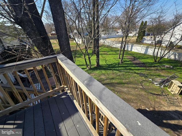 11 HOCKAMICK RD, Cookstown, NJ 08511