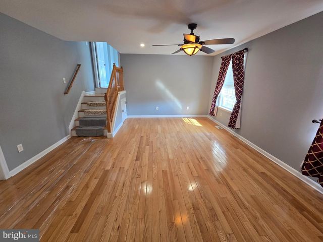 11 HOCKAMICK RD, Cookstown, NJ 08511